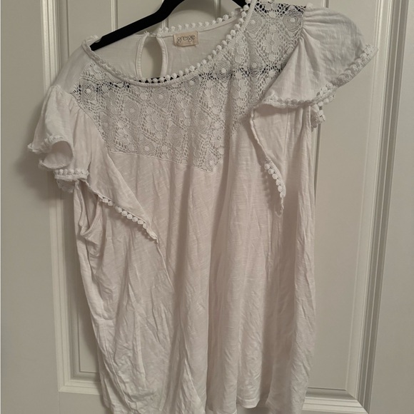 White top by Greige size XL Made in China - Picture 3 of 6